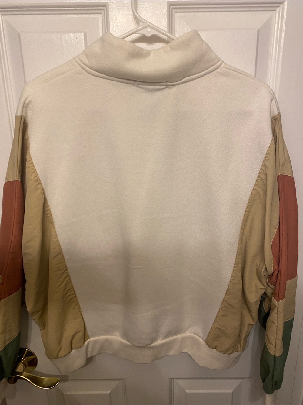 VINYL Cream Colorblock Quarter-Zip Pullover Sweatshirt - Picture 3 of 3